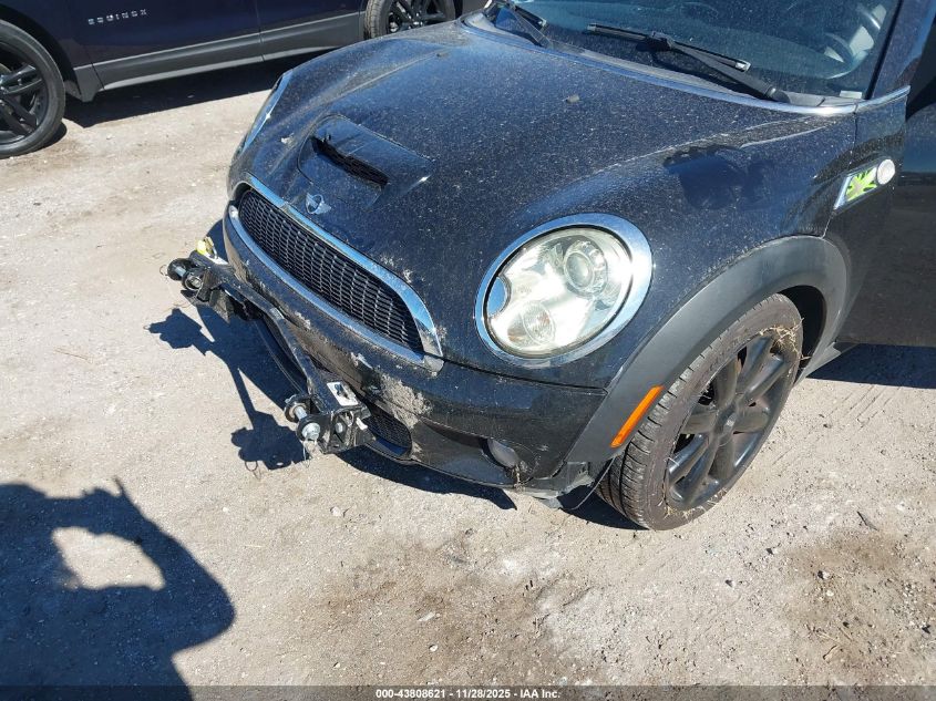 2010 Mini Cooper S VIN: WMWMF7C53ATX43586 Lot: 43808621