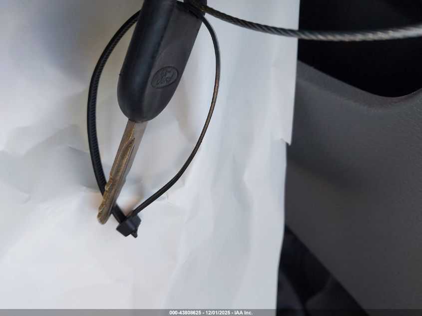 2005 Ford F150 Stx/Xl/Xlt VIN: 01FTRF12275NA8576 Lot: 43808625