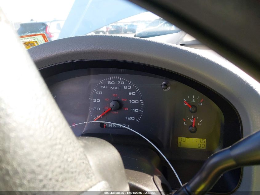 2005 Ford F150 Stx/Xl/Xlt VIN: 01FTRF12275NA8576 Lot: 43808625