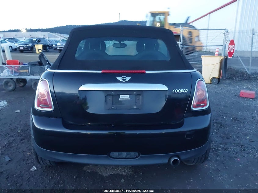 2010 Mini Cooper VIN: WMWMR3C58ATU98557 Lot: 43808637