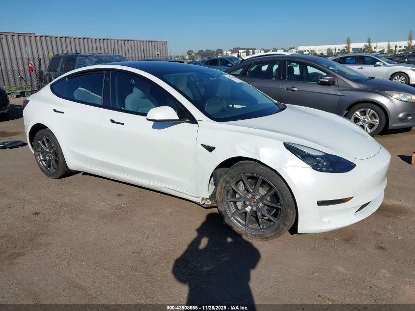 TESLA MODEL 3 LONG RANGE DUAL MOTOR ALL-WHEEL DRIVE