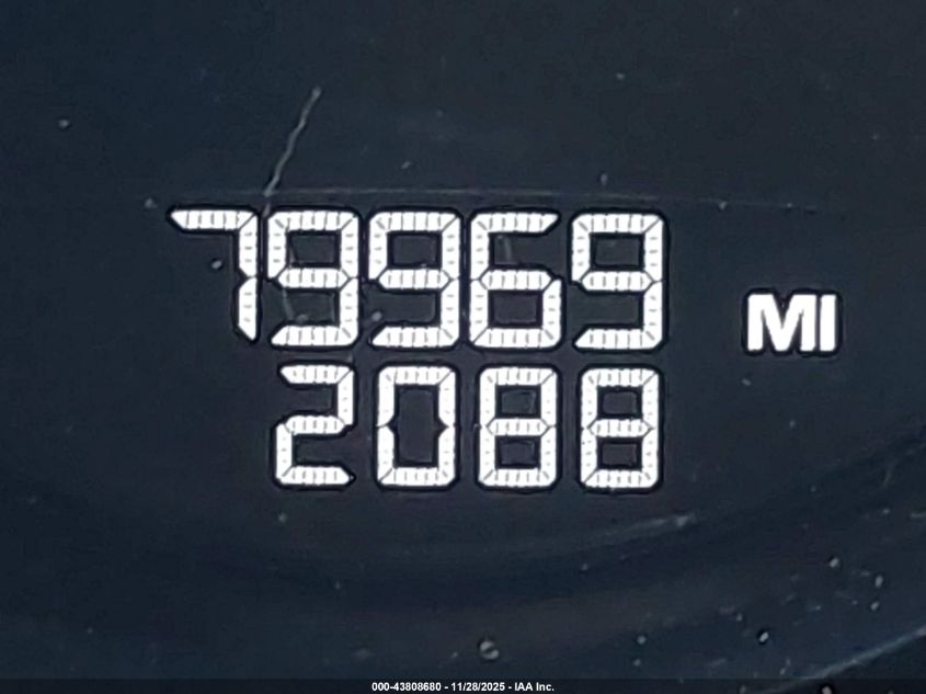 2018 Porsche Macan Sport Edition VIN: WP1AA2A50JLB07667 Lot: 43808680