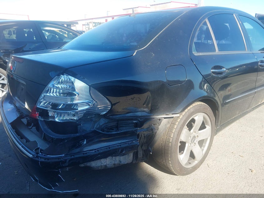 2006 Mercedes-Benz E 500 VIN: WDBUF70J16A871752 Lot: 43808692