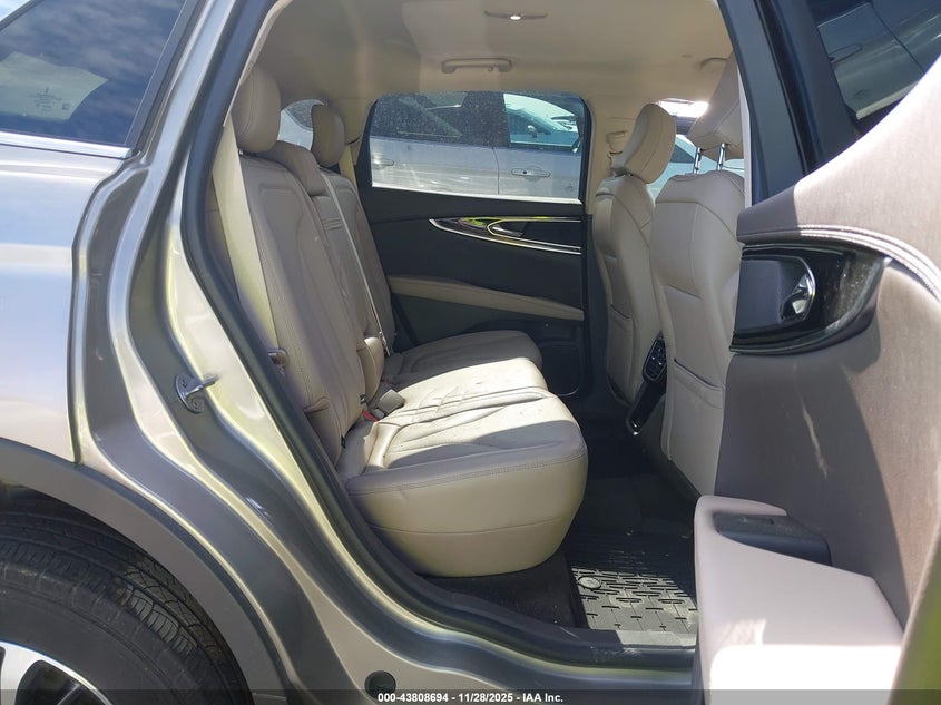 2023 Lincoln Nautilus Standard VIN: 2LMPJ8J90PBL29605 Lot: 43808694