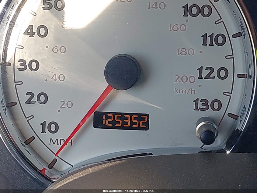 2007 Saturn Vue V6 VIN: 5GZCZ534X7S855297 Lot: 43808698