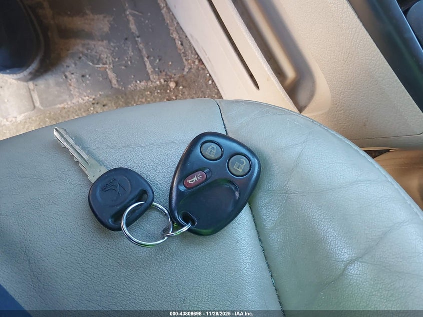 2007 Saturn Vue V6 VIN: 5GZCZ534X7S855297 Lot: 43808698