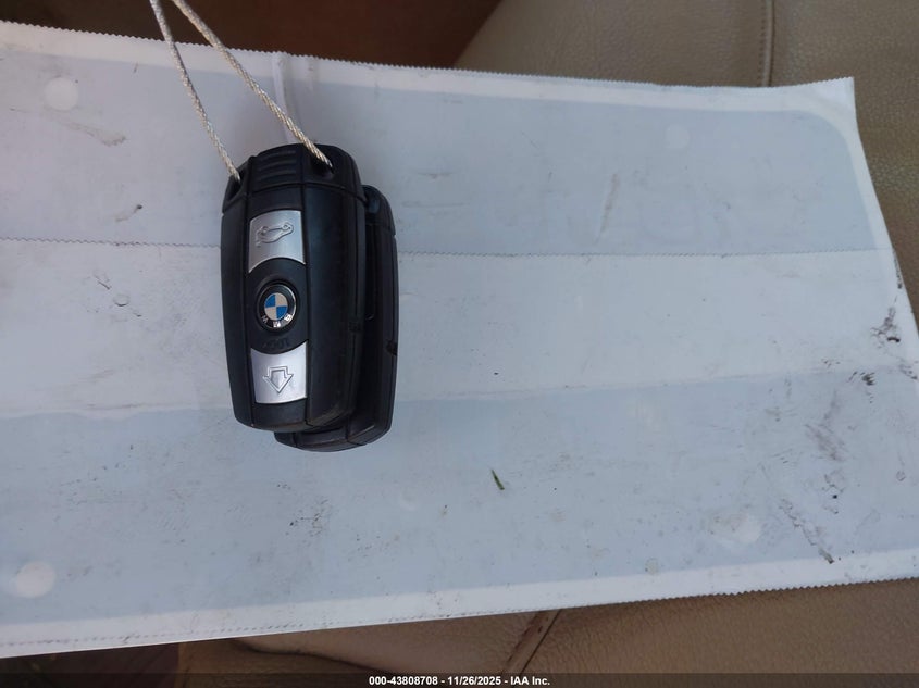 2007 BMW 328I VIN: WBAVC53527FZ73256 Lot: 43808708