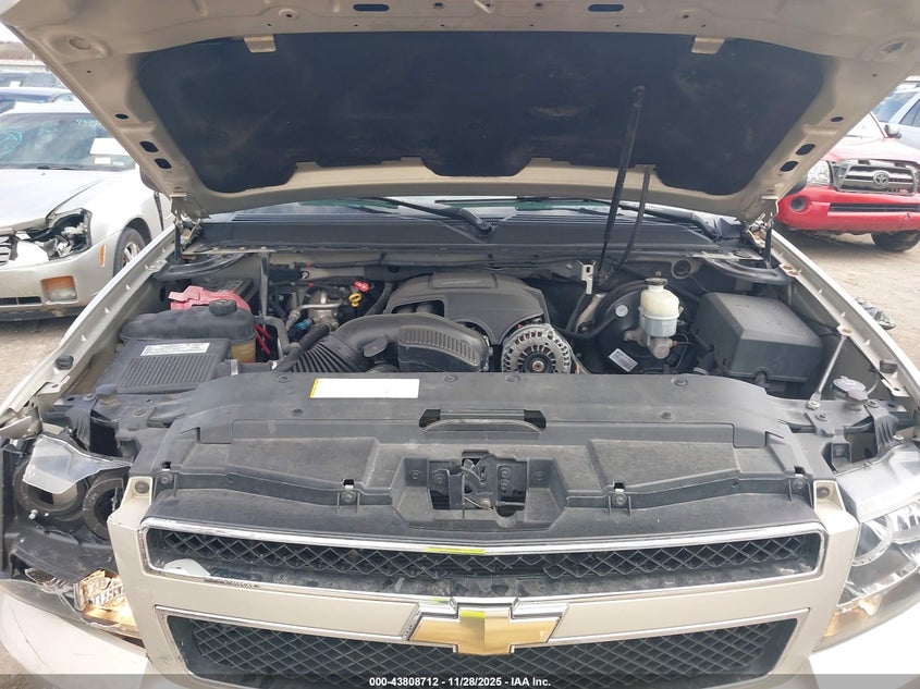 2007 Chevrolet Avalanche 1500 Ls VIN: 3GNEC12057G272069 Lot: 43808712