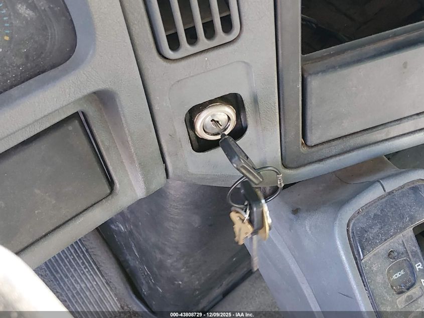 2002 International 4000 4300 VIN: 1HTMMAAN12H528899 Lot: 43808729