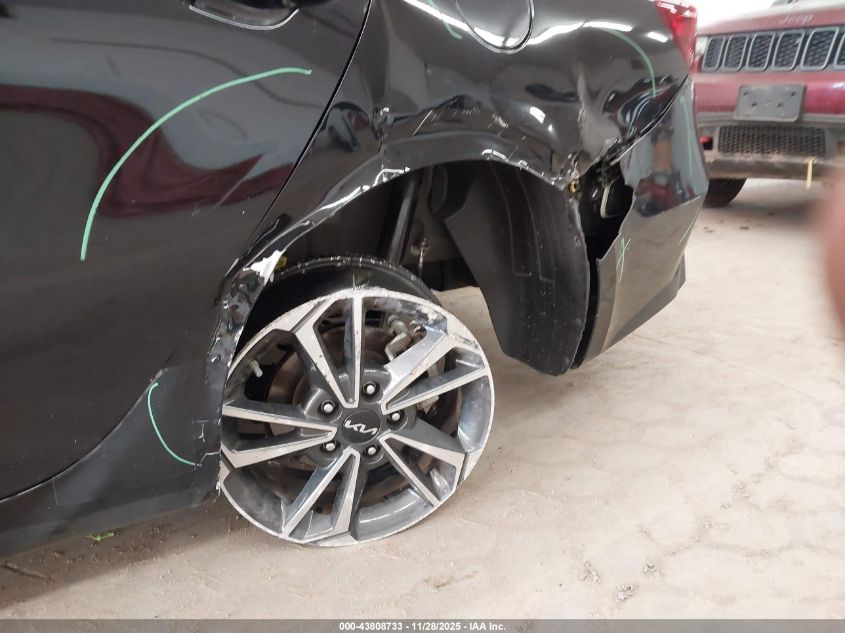 2024 Kia Forte Lxs VIN: 3KPF24AD4RE837156 Lot: 43808733