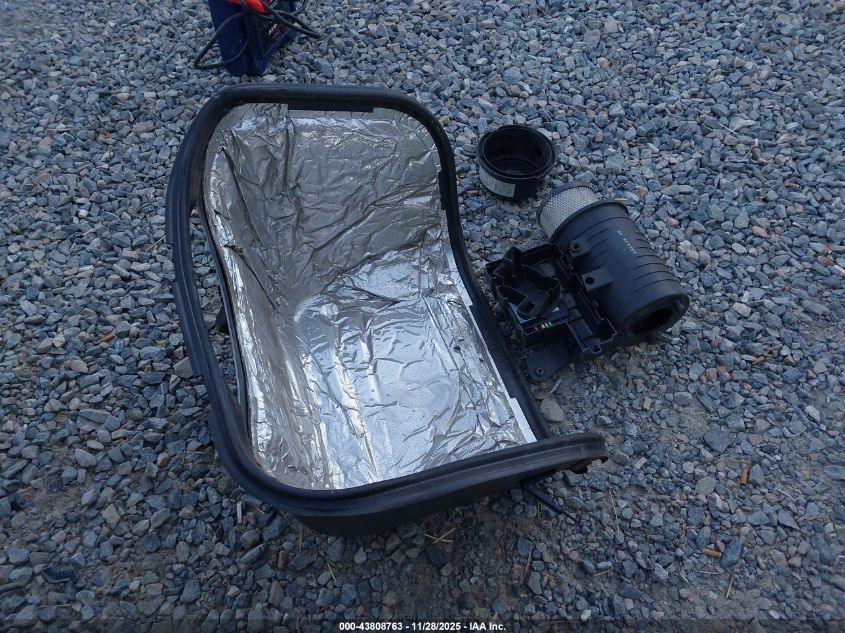 2004 Chevrolet Express VIN: 1GAHG39U141232668 Lot: 43808763