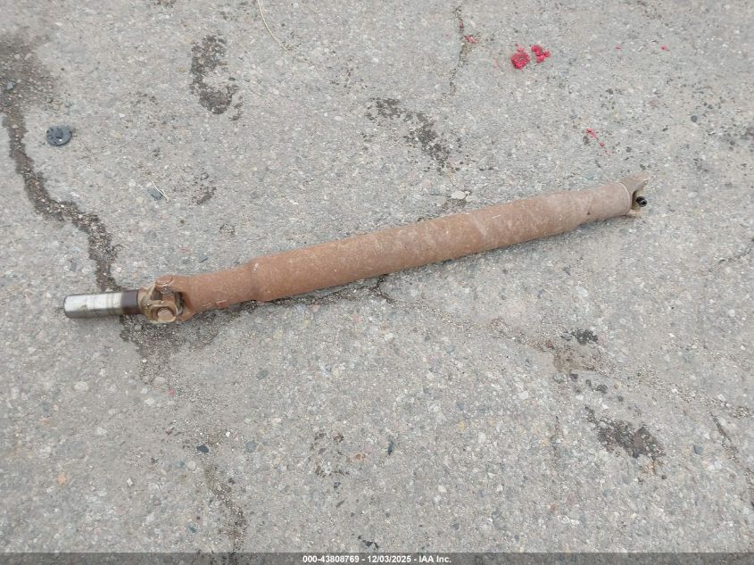 2008 GMC Yukon Denali VIN: 1GKFK638X8J247920 Lot: 43808769