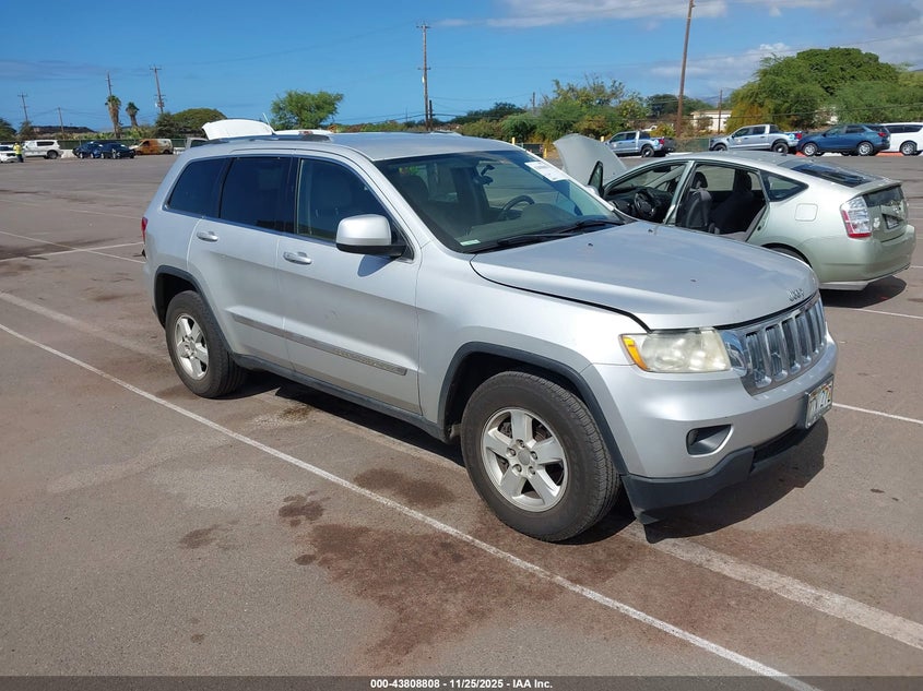 JEEP GRAND CHEROKEE LAREDO