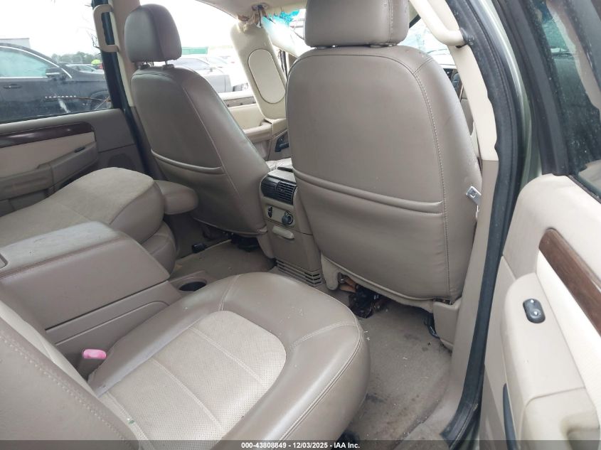 2004 Ford Explorer Eddie Bauer VIN: 1FMZU64WX4UA94475 Lot: 43808849