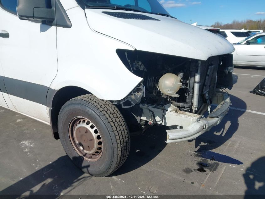 2022 Mercedes-Benz Sprinter 1500 Standard Roof I4 VIN: W1Y70BGY2NT088055 Lot: 43808924