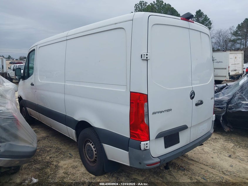 2022 Mercedes-Benz Sprinter 1500 Standard Roof I4