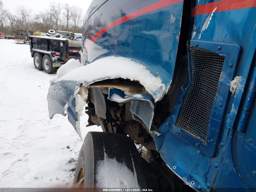 1999 International 9200 VIN: 2HSFMAMR8XC071924 Lot: 43808991