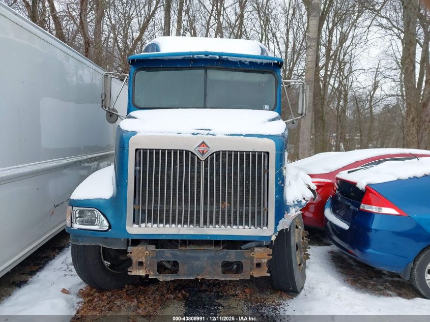 1999 International 9200 VIN: 2HSFMAMR8XC071924 Lot: 43808991