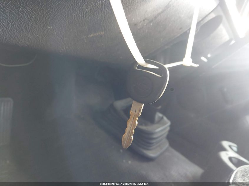 2006 Chevrolet Silverado 1500 Work Truck VIN: 3GCEC14X16G176988 Lot: 43809014