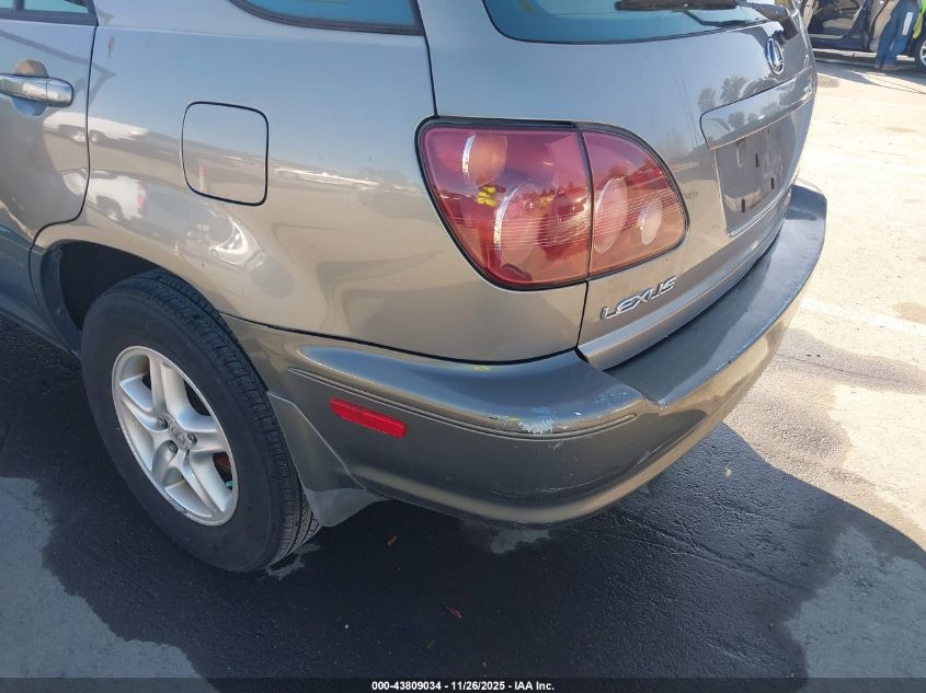 2000 Lexus Rx 300 VIN: JT6GF10U0Y0070882 Lot: 43809034