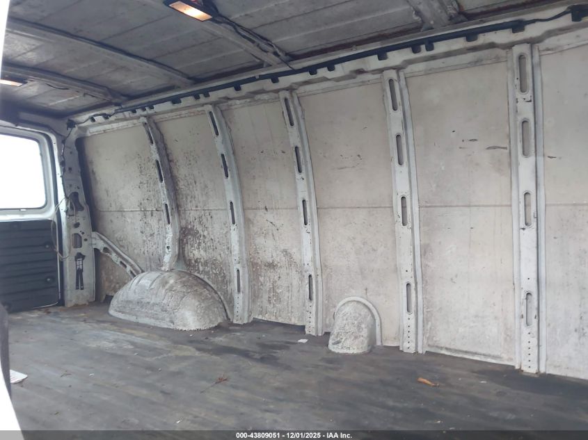 1997 Chevrolet Chevy Van VIN: 1GCHG39F8V1098588 Lot: 43809051