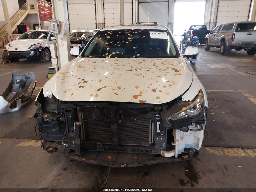 2014 Infiniti Q50 VIN: JN1BV7AP4EM691647 Lot: 43809097