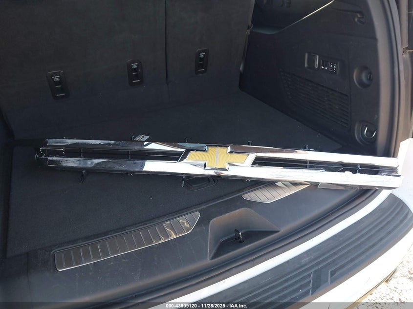 2023 Chevrolet Suburban 2Wd Premier VIN: 1GNSCFKD8PR545380 Lot: 43809120