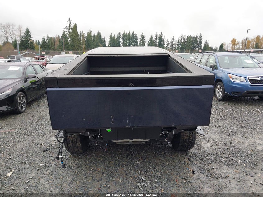 2025 Tesla Cybertruck All-Wheel Drive VIN: 7G2CEHED9SA073343 Lot: 43809136