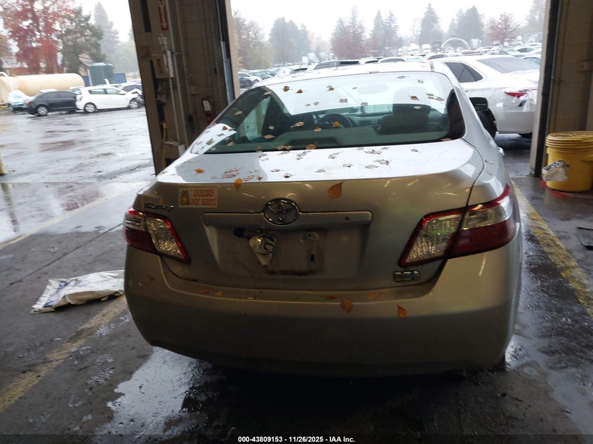 2007 Toyota Camry Hybrid VIN: JTNBB46K073027321 Lot: 43809153