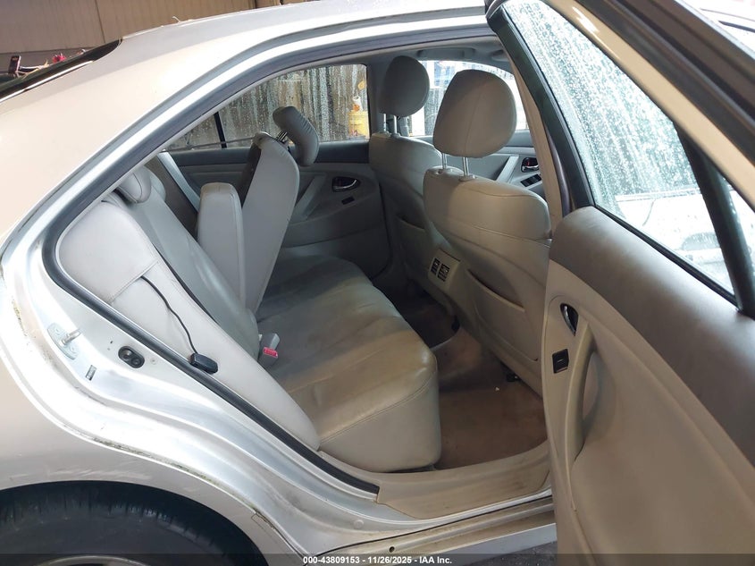 2007 Toyota Camry Hybrid VIN: JTNBB46K073027321 Lot: 43809153