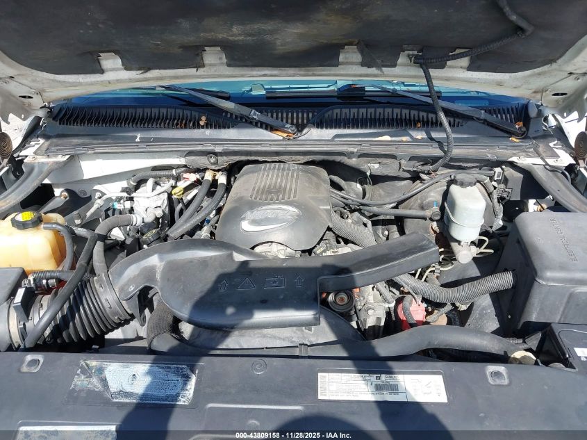 2001 Chevrolet Suburban 1500 Ls VIN: 3GNEC16T81G289220 Lot: 43809158