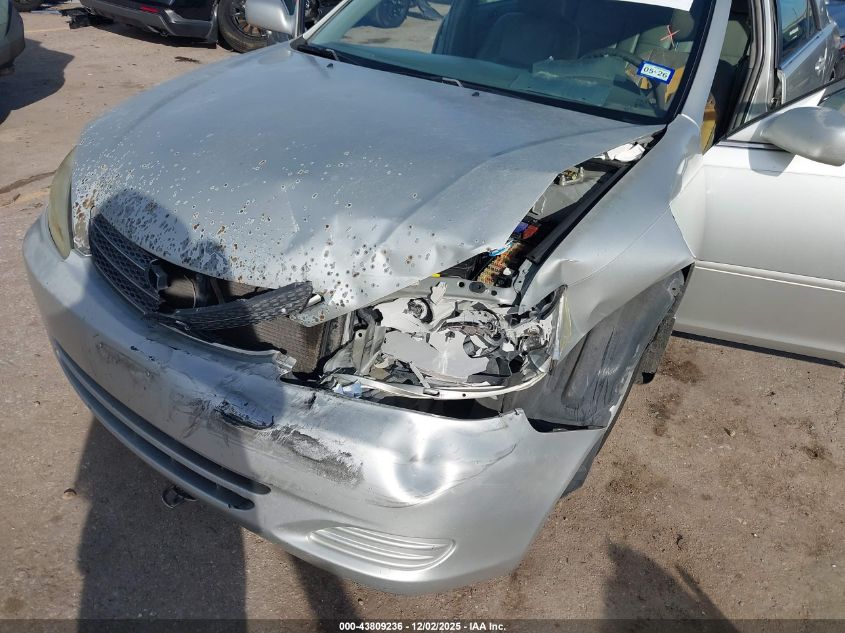 2002 Toyota Camry Le V6 VIN: 4T1BF32K72U015853 Lot: 43809236