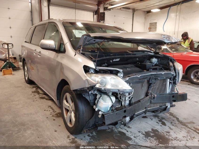 TOYOTA SIENNA LE V6 8 PASSENGER