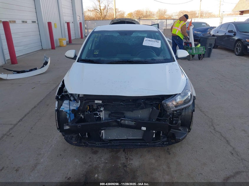 2023 Kia Rio Lx VIN: 3KPA24ADXPE575599 Lot: 43809256