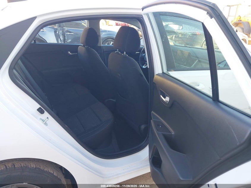 2023 Kia Rio Lx VIN: 3KPA24ADXPE575599 Lot: 43809256