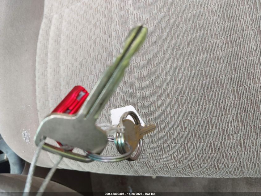 2003 Toyota Tundra Sr5 V8 VIN: 5TBRT34103S394015 Lot: 43809305