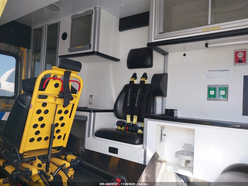 2020 Ford F-350 Chassis Xlt VIN: 1FDRF3HT6LDA07100 Lot: 43809337