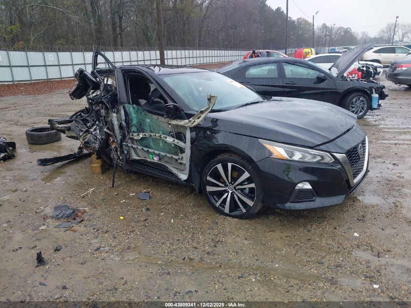 NISSAN ALTIMA SR FWD