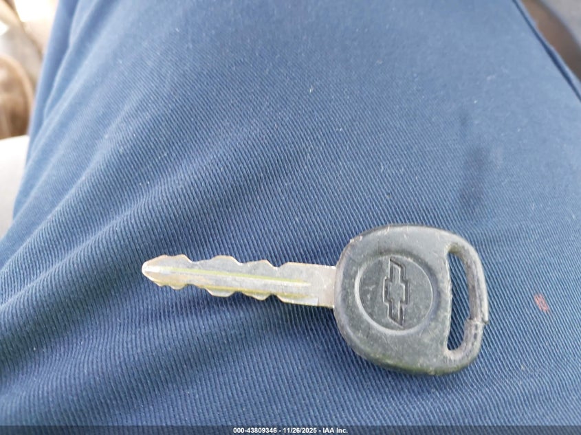 2005 Chevrolet Trailblazer Ls VIN: 1GNDT13S952358874 Lot: 43809346