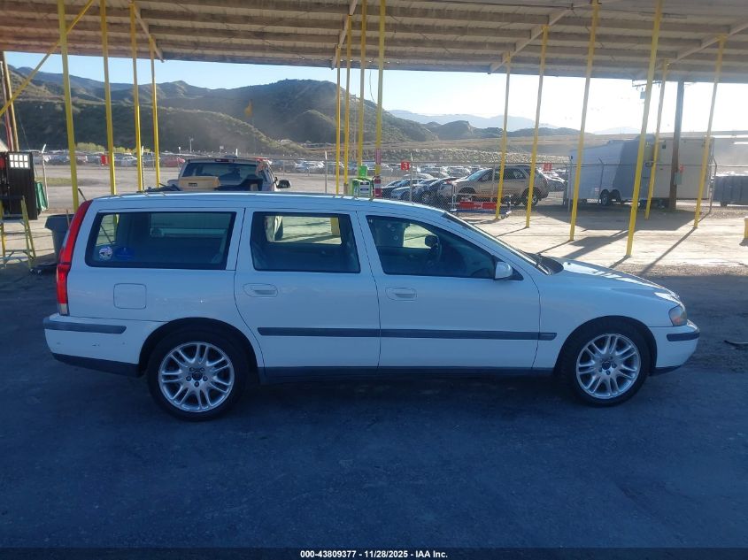 2004 Volvo V70 2.5T VIN: YV1SW59V342349595 Lot: 43809377