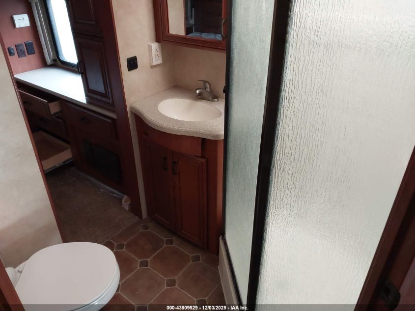 2011 Ford F53 VIN: 1F66F5DY9B0A00378 Lot: 43809529