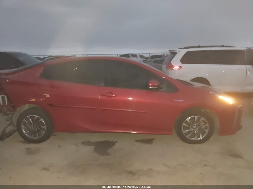 2022 Toyota Prius Limited VIN: JTDKAMFU1N3186838 Lot: 43809535