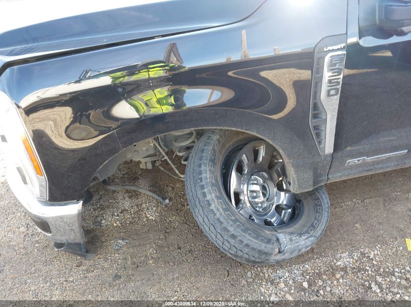 2023 Ford F-350 Lariat VIN: 1FT8W3BT4PEE00120 Lot: 43809634