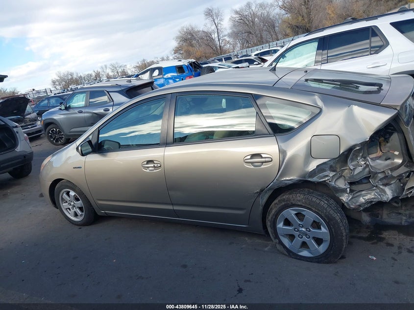 2007 Toyota Prius VIN: JTDKB20U077675561 Lot: 43809645