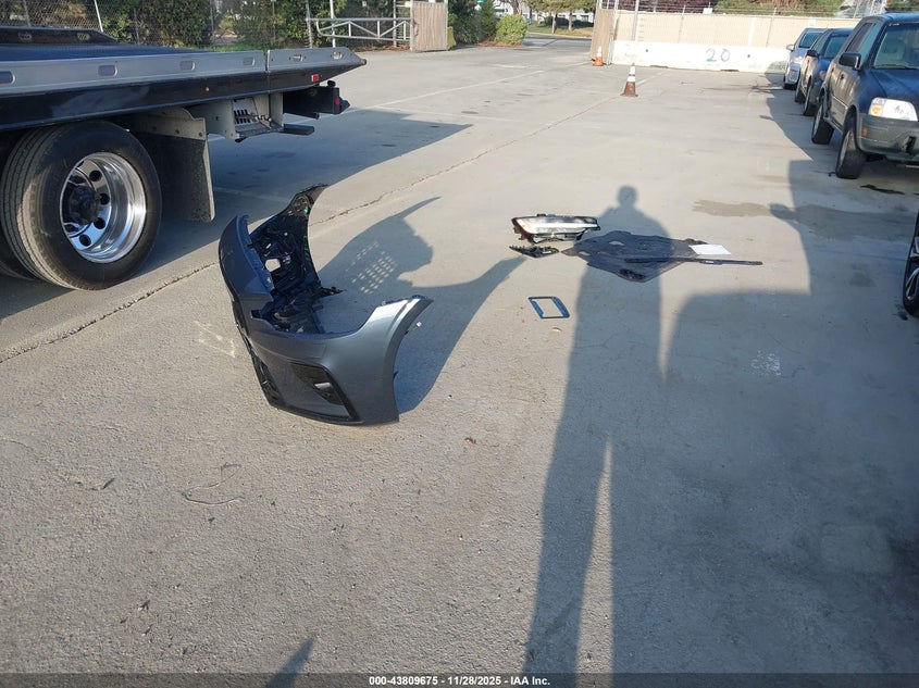 2025 Volvo S60 B5 Core VIN: 7JRL12FJ8SG362112 Lot: 43809675