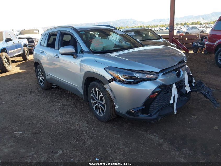 TOYOTA COROLLA CROSS SE