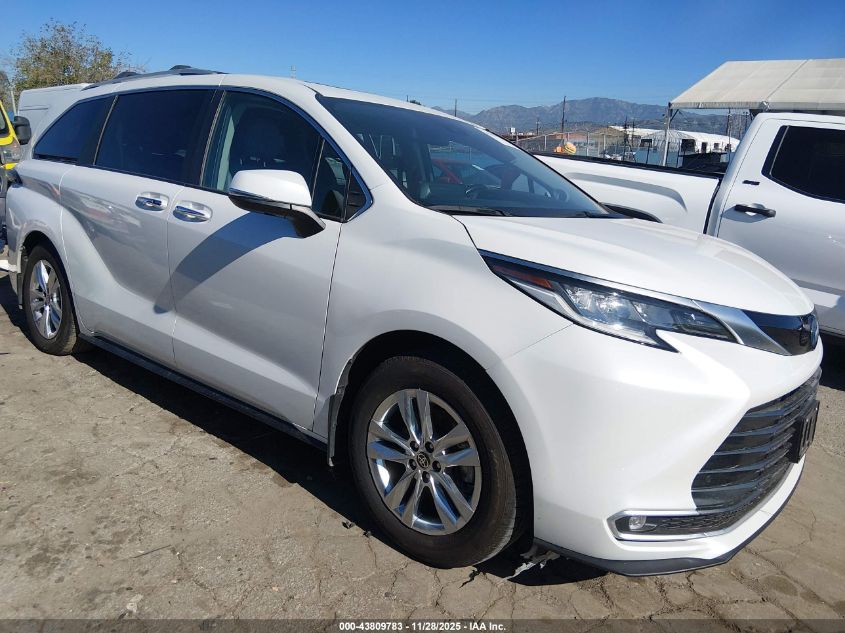 TOYOTA SIENNA LIMITED