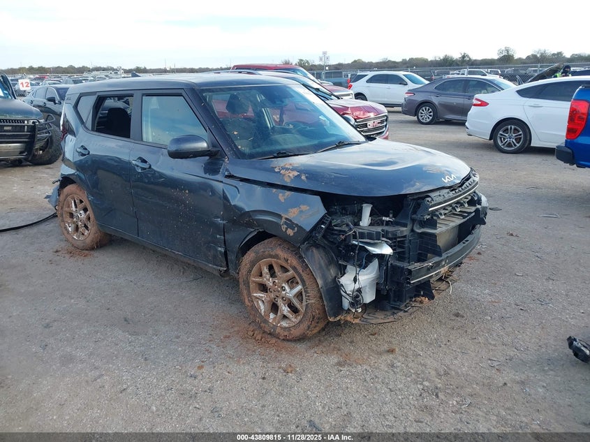 KIA SOUL LX