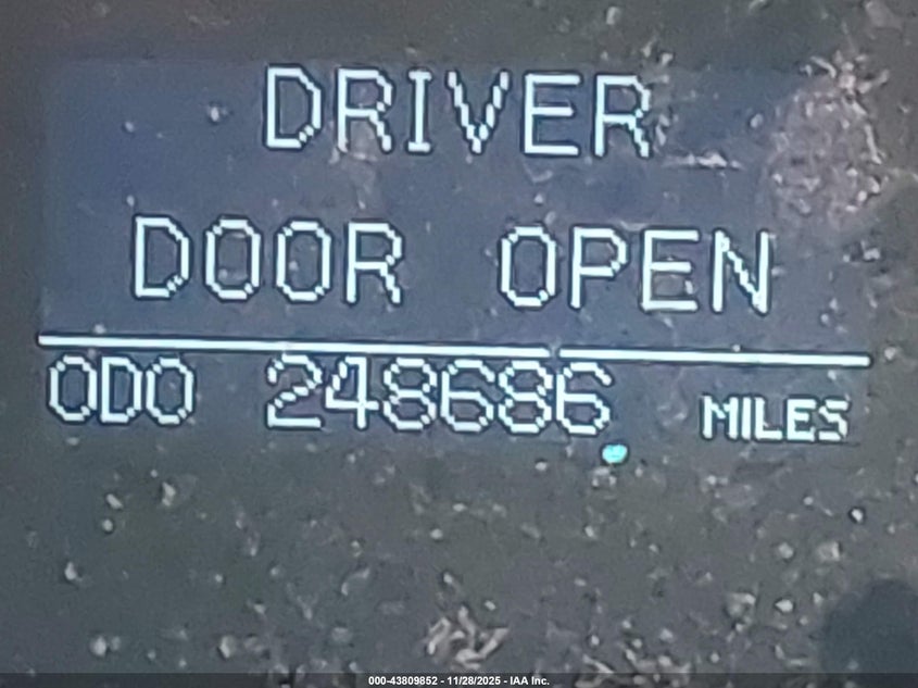 2007 Toyota Tundra Limited 5.7L V8 VIN: 5TBEV58177S456112 Lot: 43809852