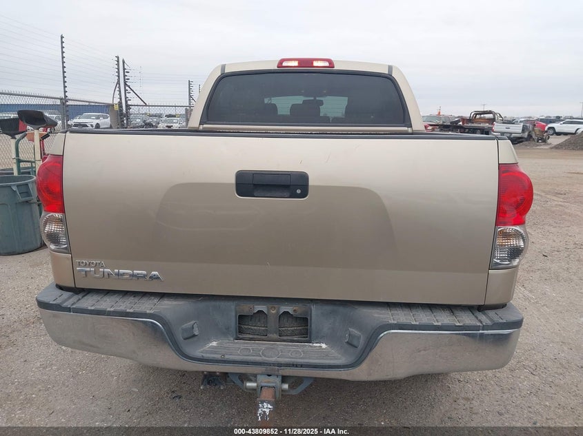 2007 Toyota Tundra Limited 5.7L V8 VIN: 5TBEV58177S456112 Lot: 43809852